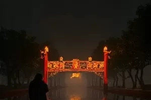 《直播间里的临终关怀》封面，手机支架前的一束暖光
